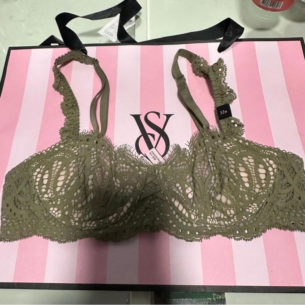 Victorias Secret Lace Bralette